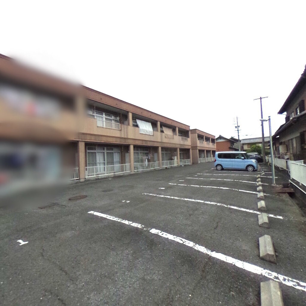 写真:メゾンブランシェヨシダBの敷地全景