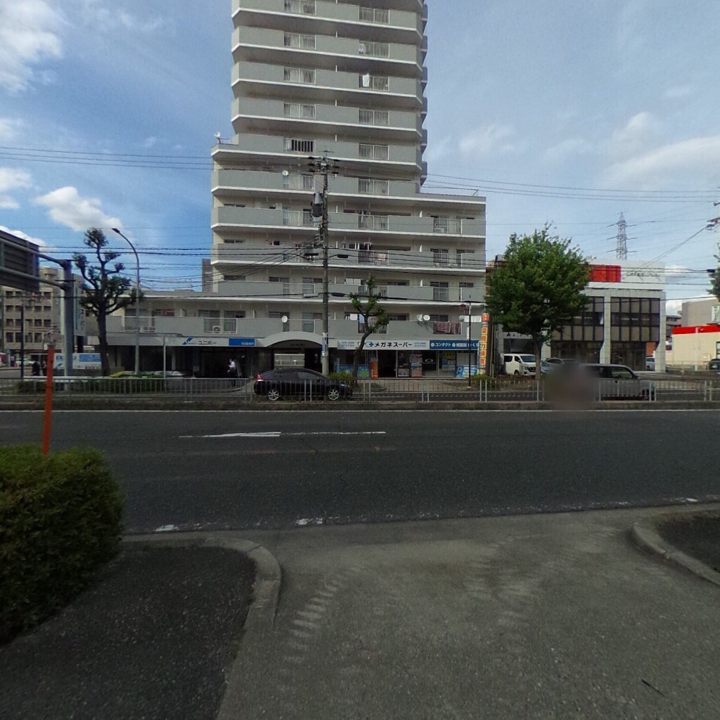 写真:ユニーブル原央の建物全景