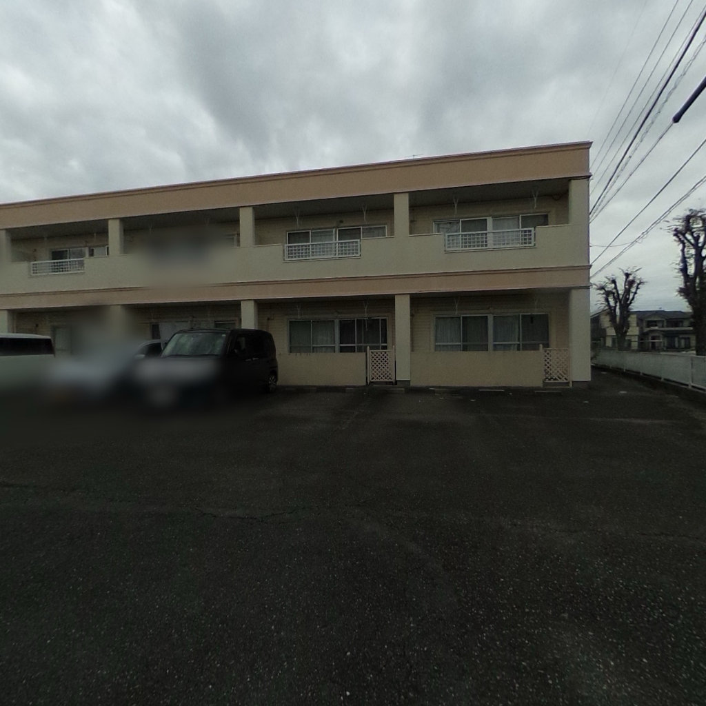 写真:ゴールデンドーンの建物全景
