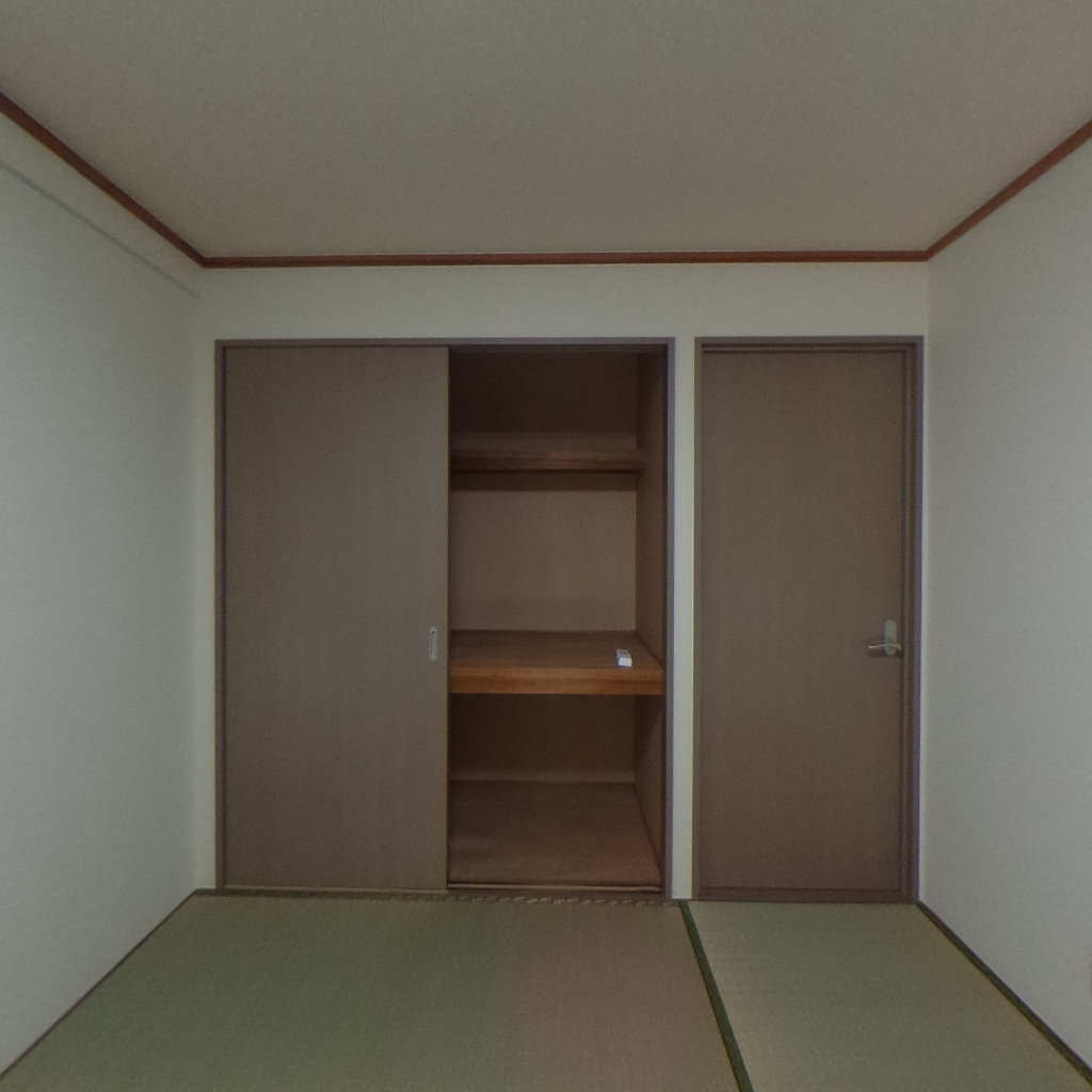 写真:フローラルコートⅡ番館の和室