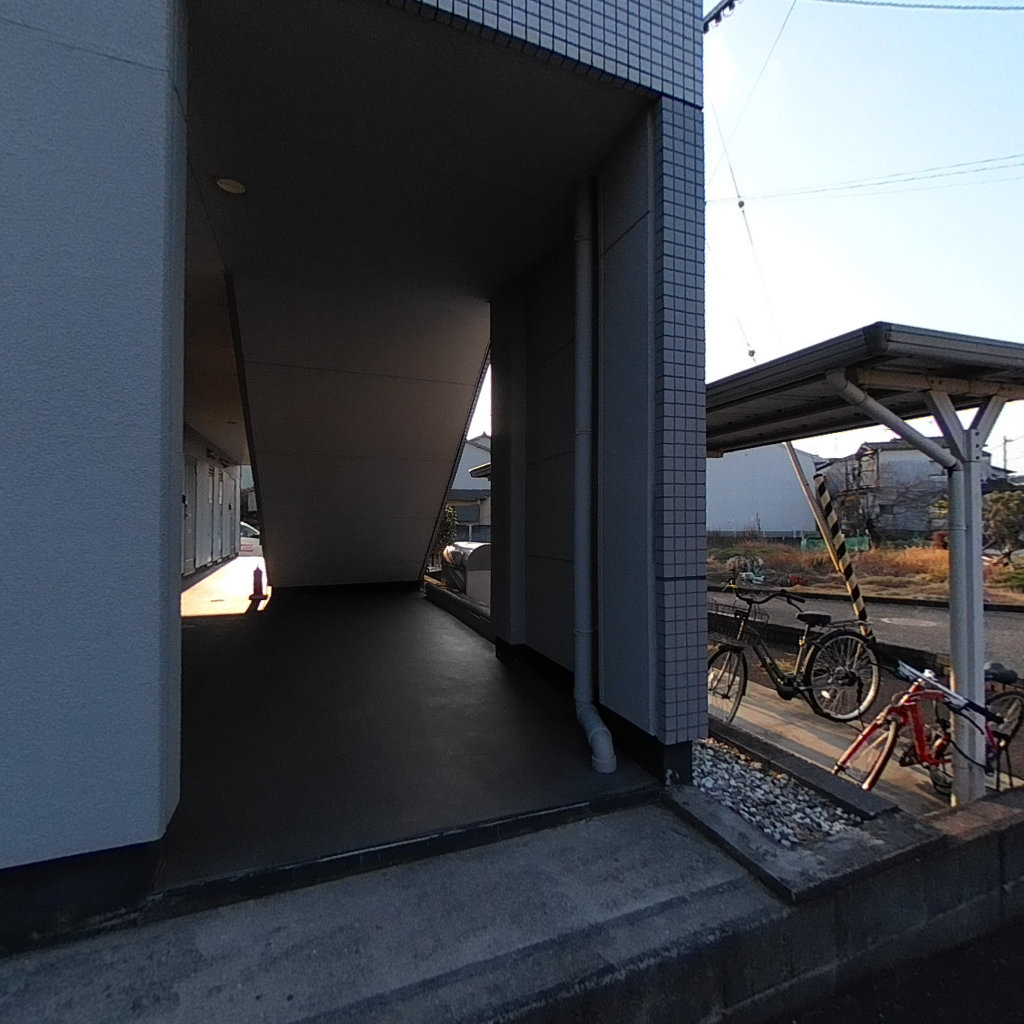 写真:エスポア・タカスギの建物全景