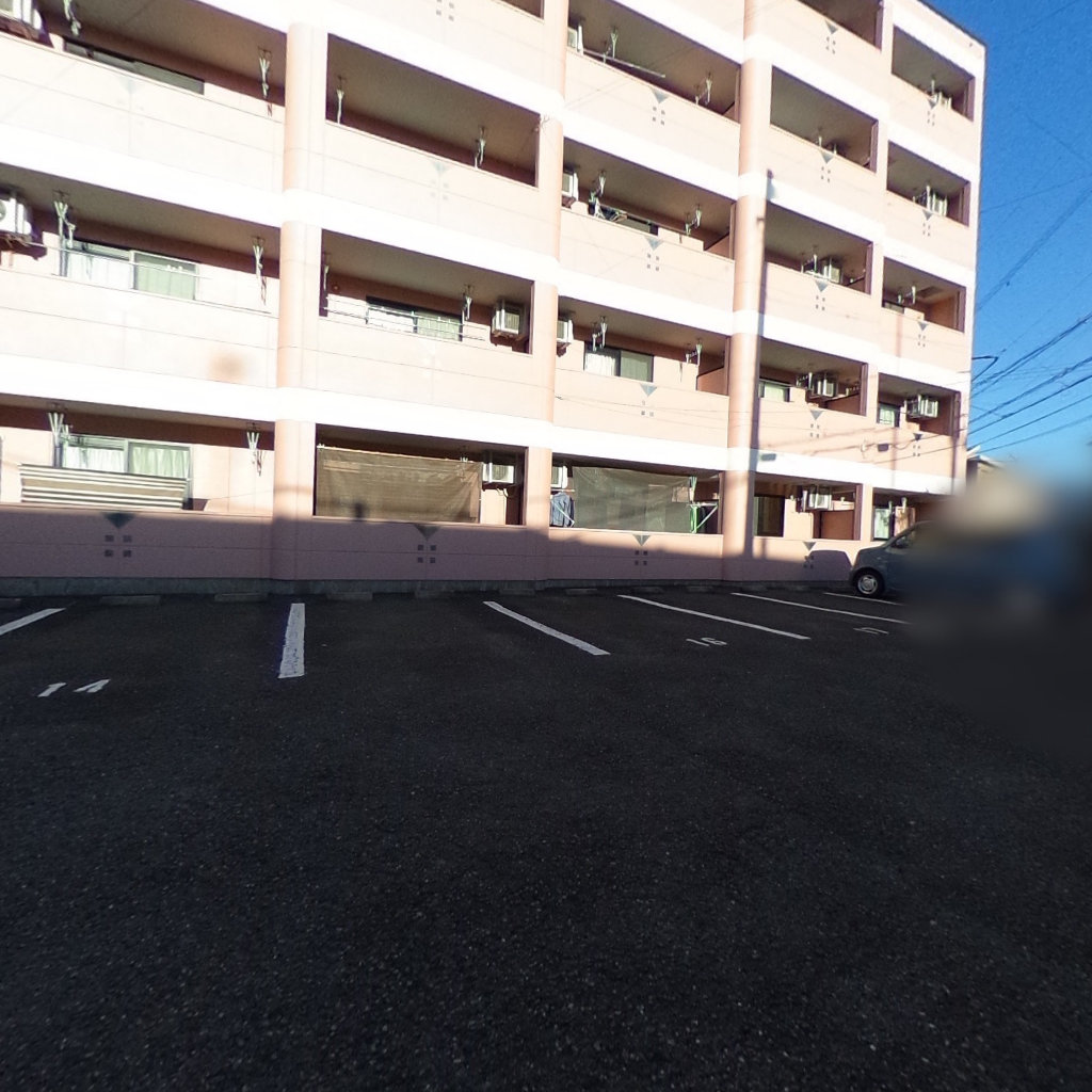 写真:ローズ・フェアリーⅡの建物全景