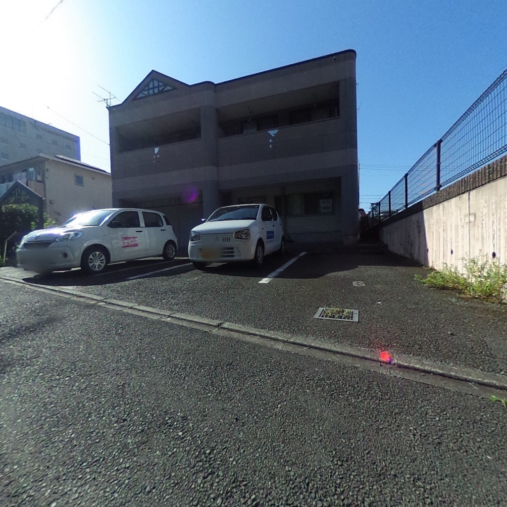 写真:DearCoatNOAnoaⅢの建物全景