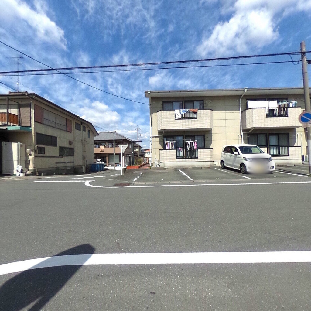 写真:掛川市緑ケ丘2丁目の建物全景