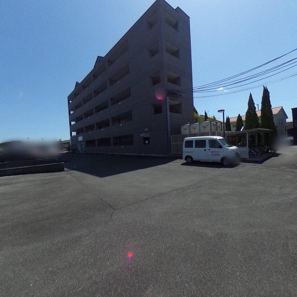 写真:ミウラ マンション(Miura Mansion)の敷地全景
