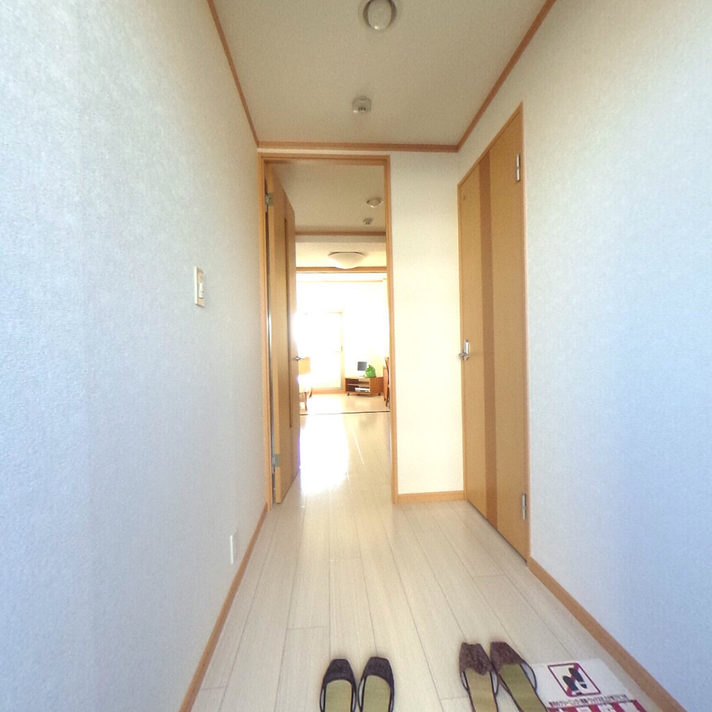 写真:M-stage Aoiの玄関ホール