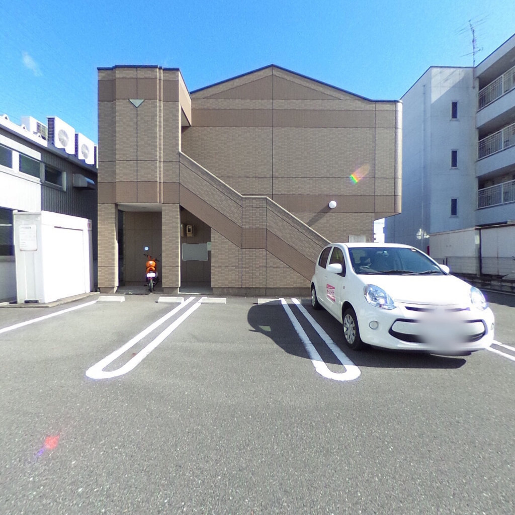 写真:コンフォーレ ユーの建物全景