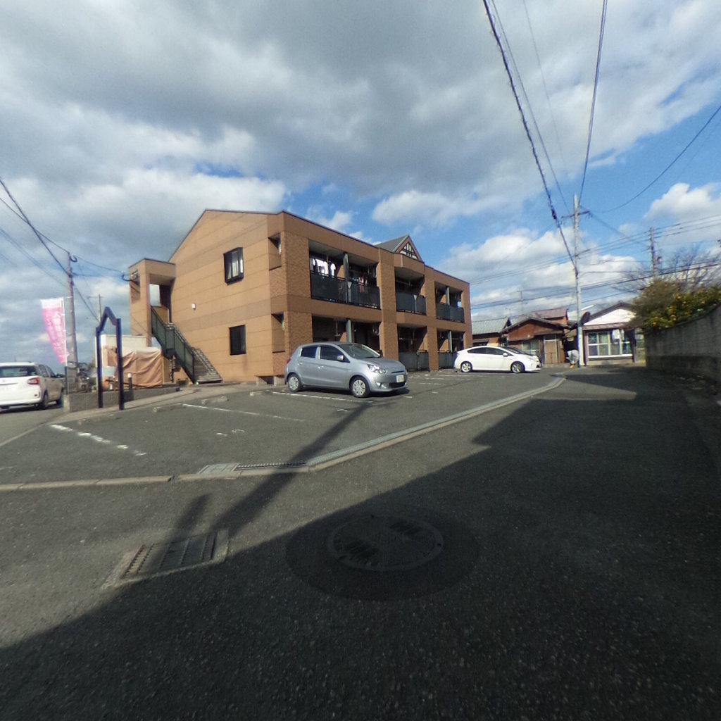 写真:アムールハイツおおばの建物全景