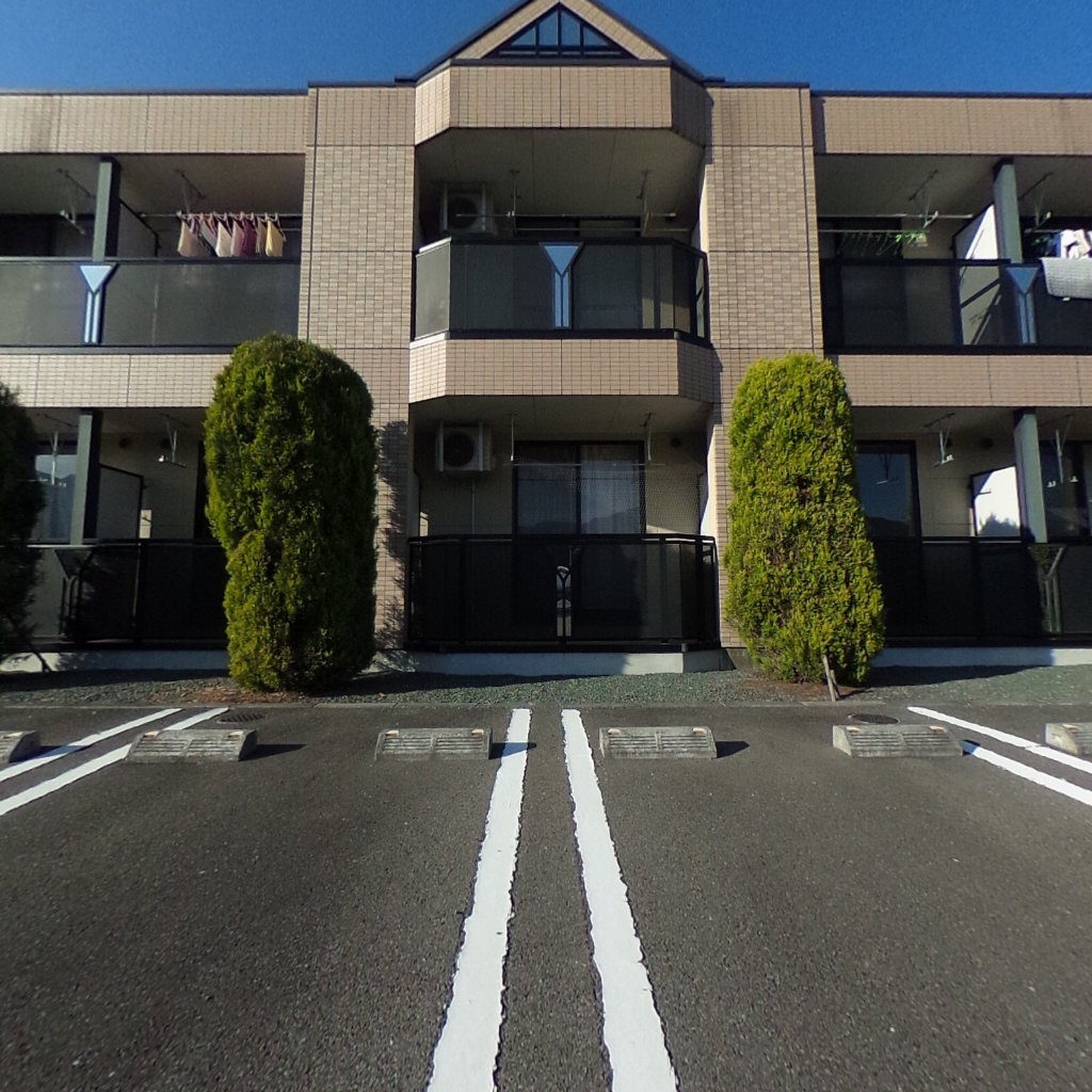 写真:シェルル南方の建物全景