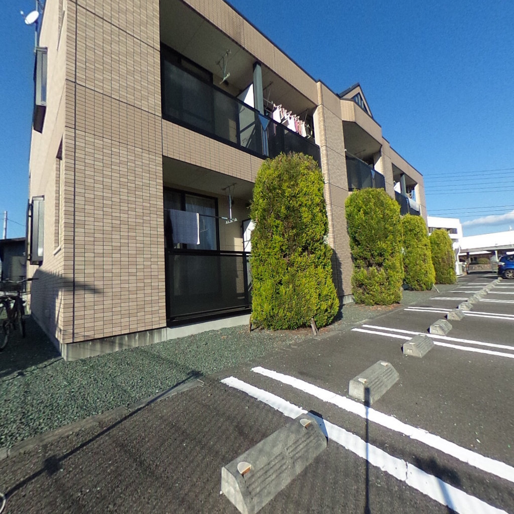 写真:シェルル南方の建物全景