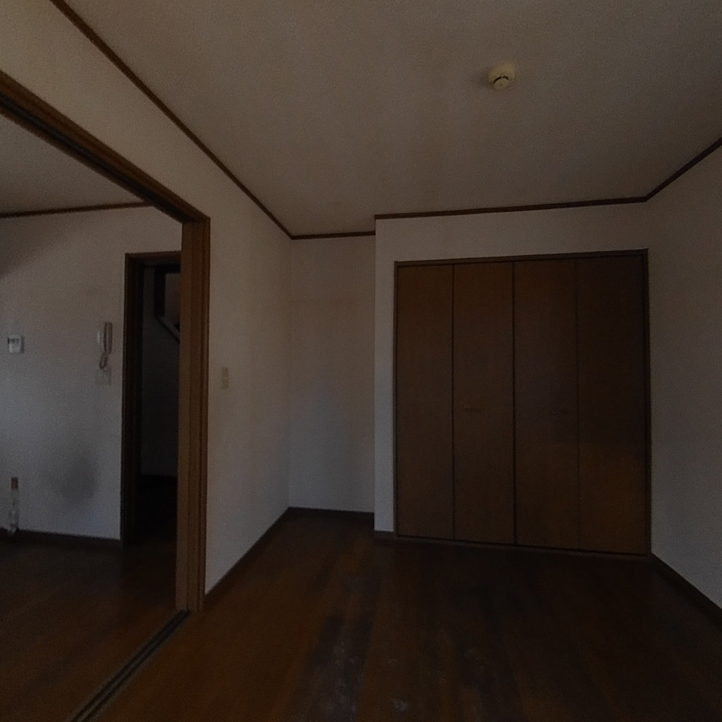 写真：盛岡市永井１６地割の洋室