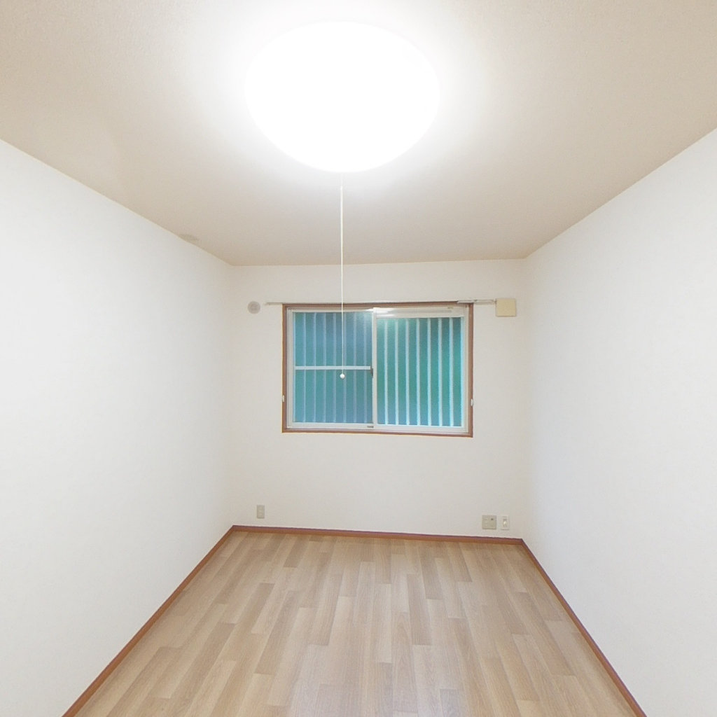 写真:クレストール川島の洋室