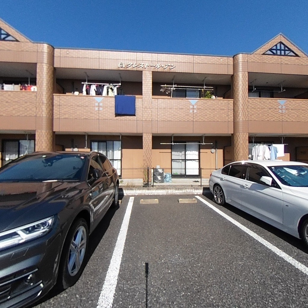 写真:クレストールアンの建物全景