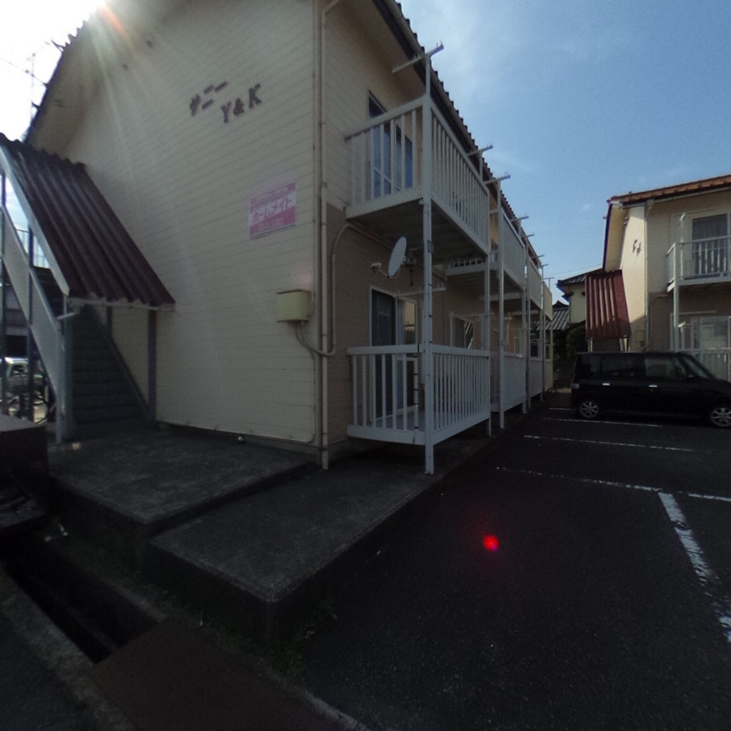 写真:サニーY&Kの建物全景