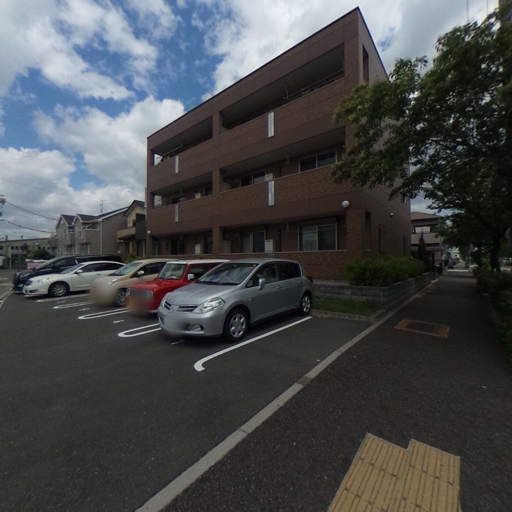 写真:ユーハウスⅤの建物全景