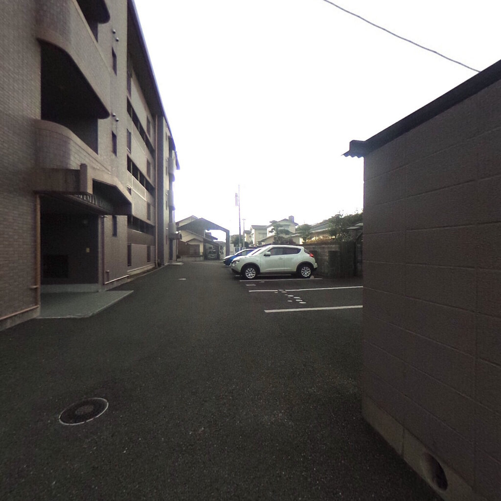 写真:熊本市中央区出水6丁目の建物全景