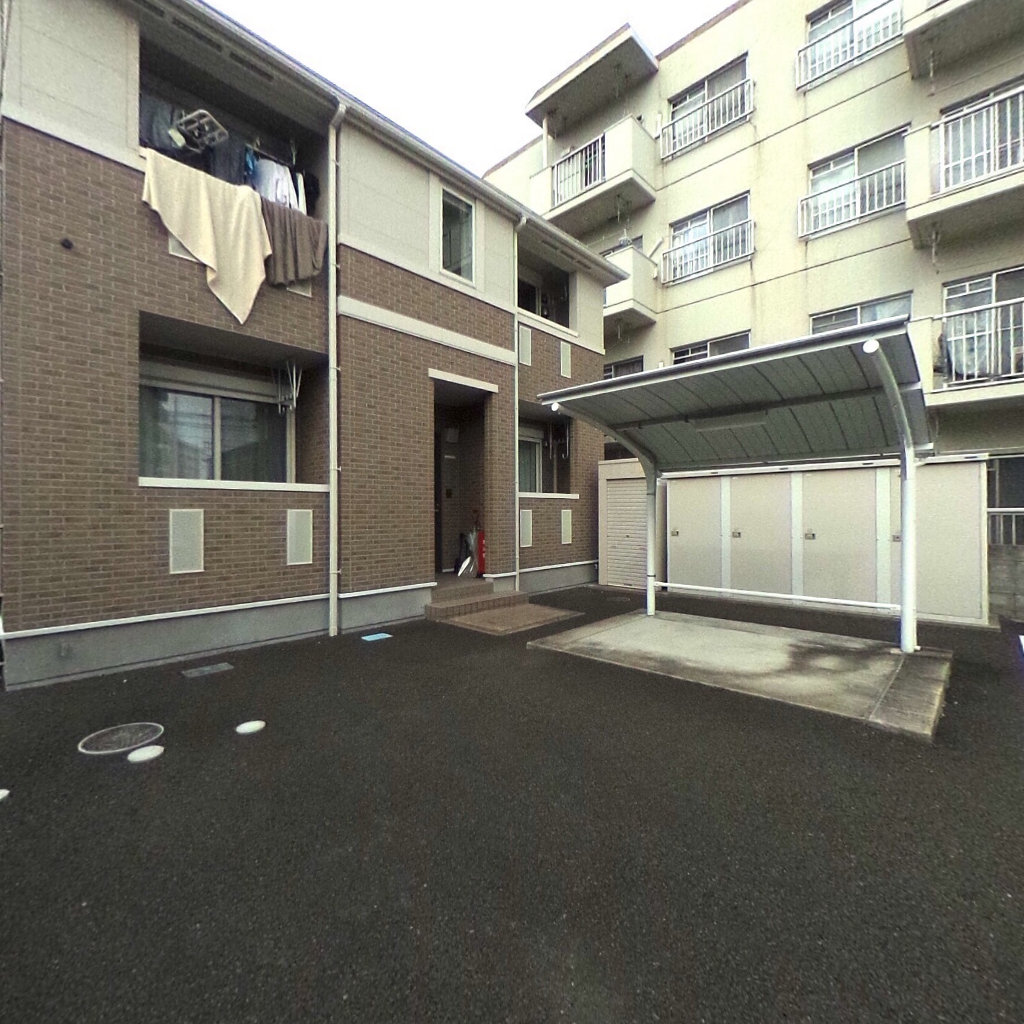 写真:アルモニ原町の建物全景
