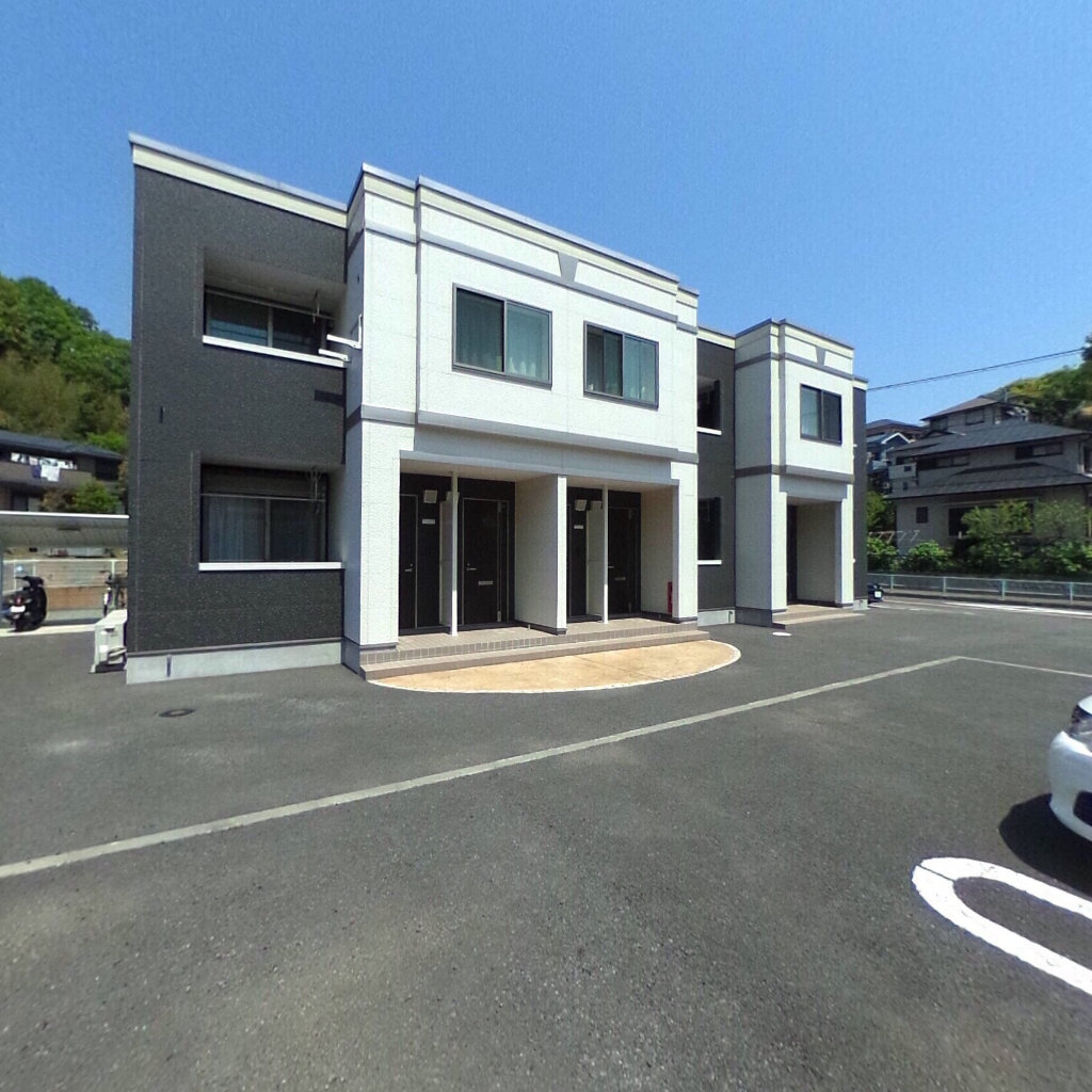 写真:サン フォレスタ Aの建物全景