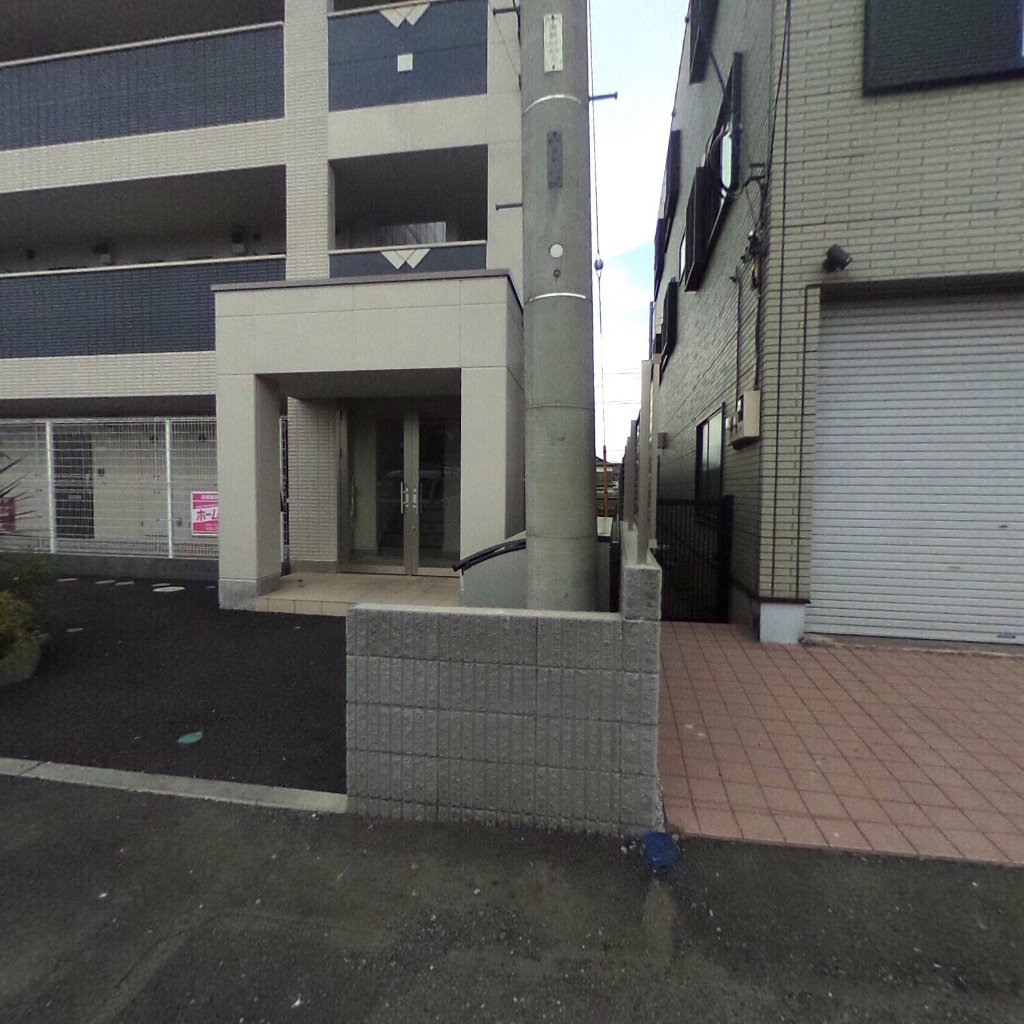 写真:アレッサーノの建物全景