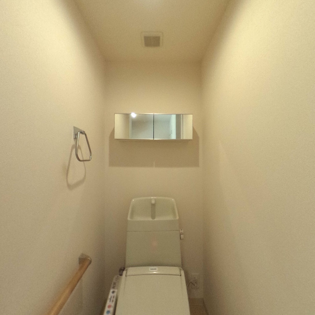 写真:Flat Takataのトイレ