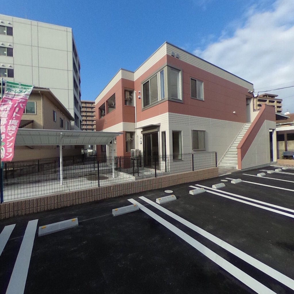 写真:plum houseの敷地全景