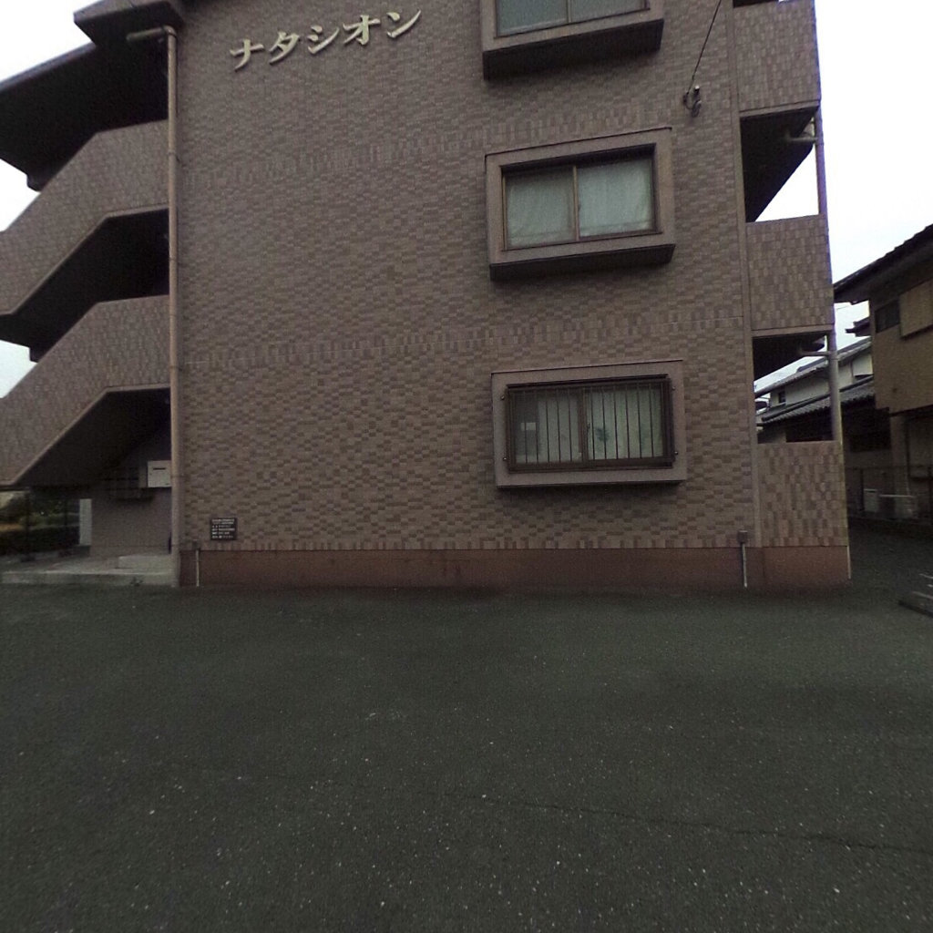 写真:ナタシオンの建物全景
