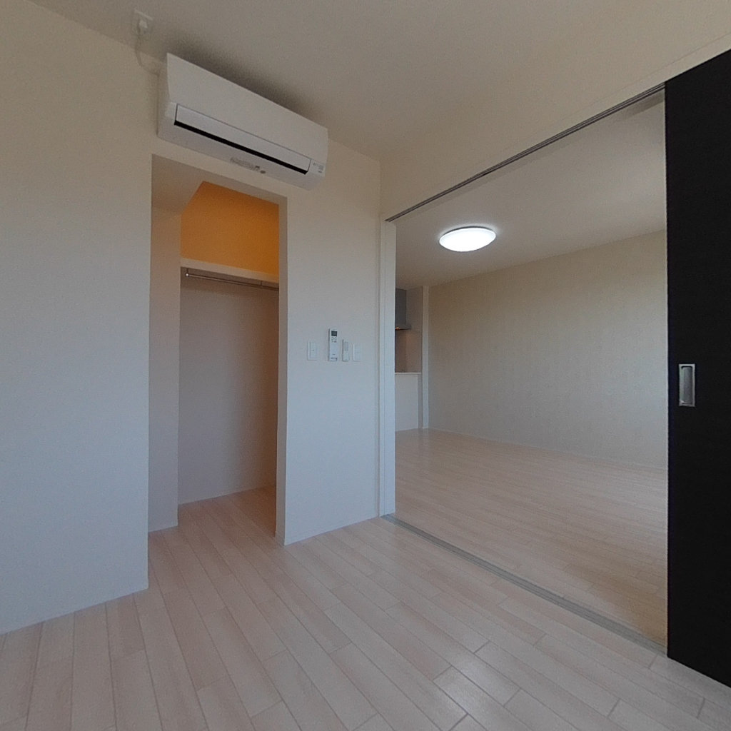 写真:高尾崎 NEW TOWN La・Terre Iの洋室