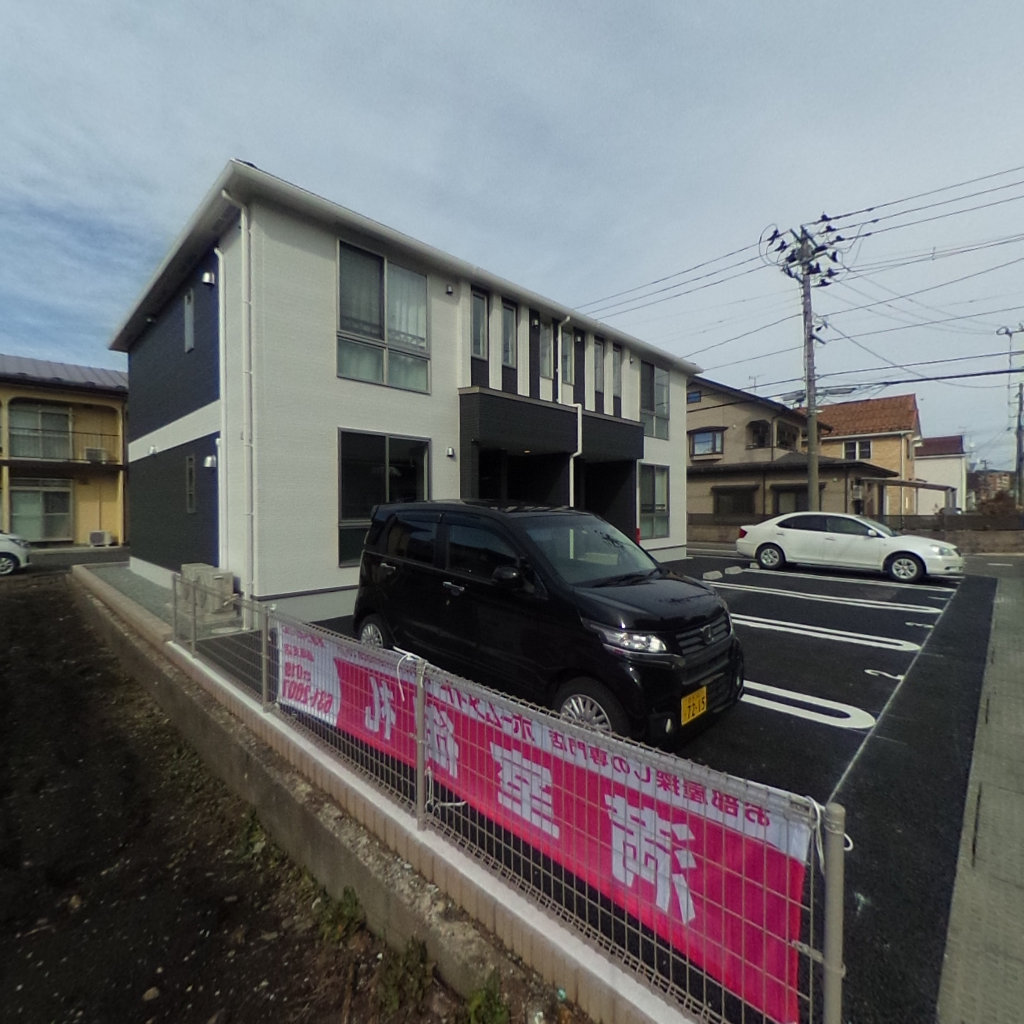 写真:エクレール館向の建物全景