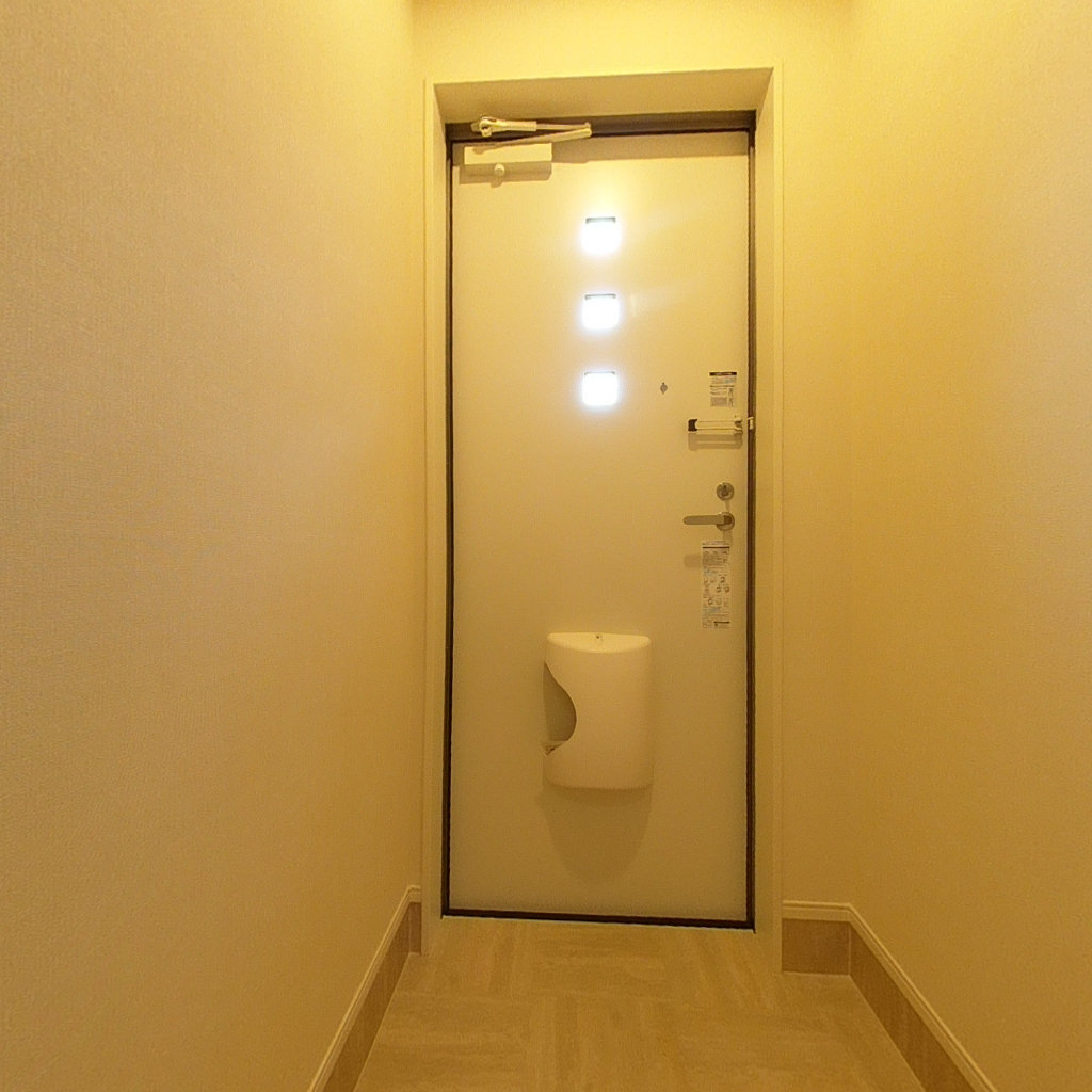 写真:リッチレジデンスB(Rich Residence B)の玄関ホール