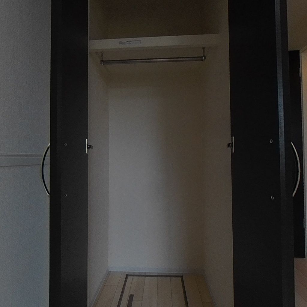写真:レサンス八街の洋室