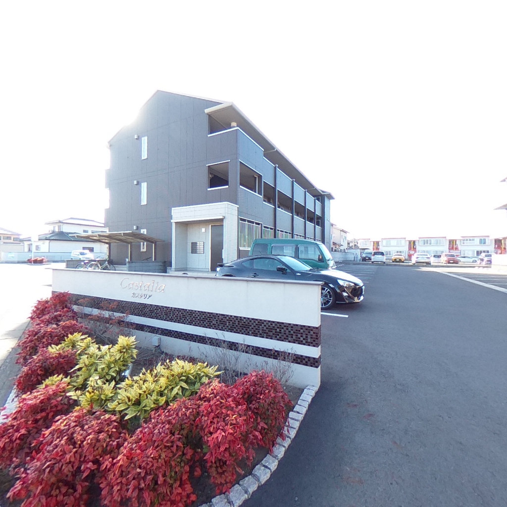 写真:カスタリア Aの建物全景
