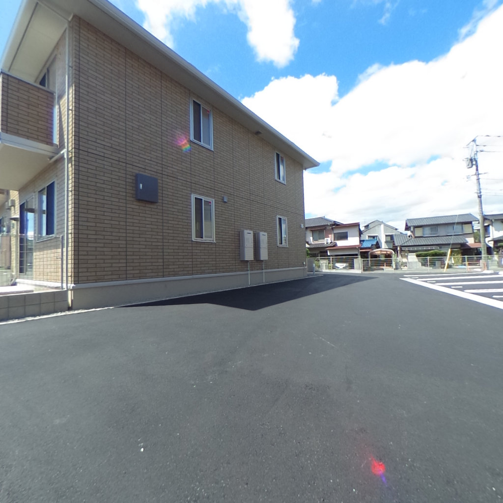 写真:ラウレア福田 Bの建物全景
