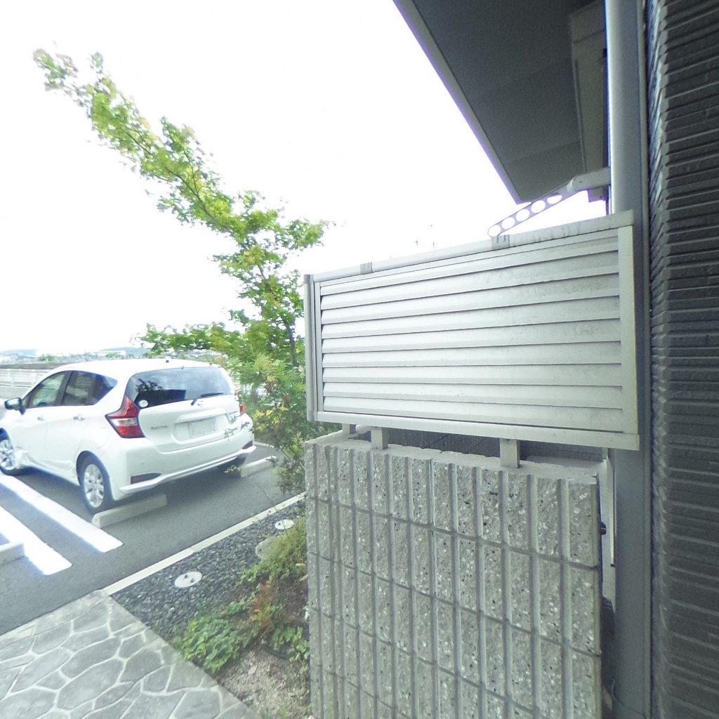 写真:アヴィーロード今保 Aの共用部