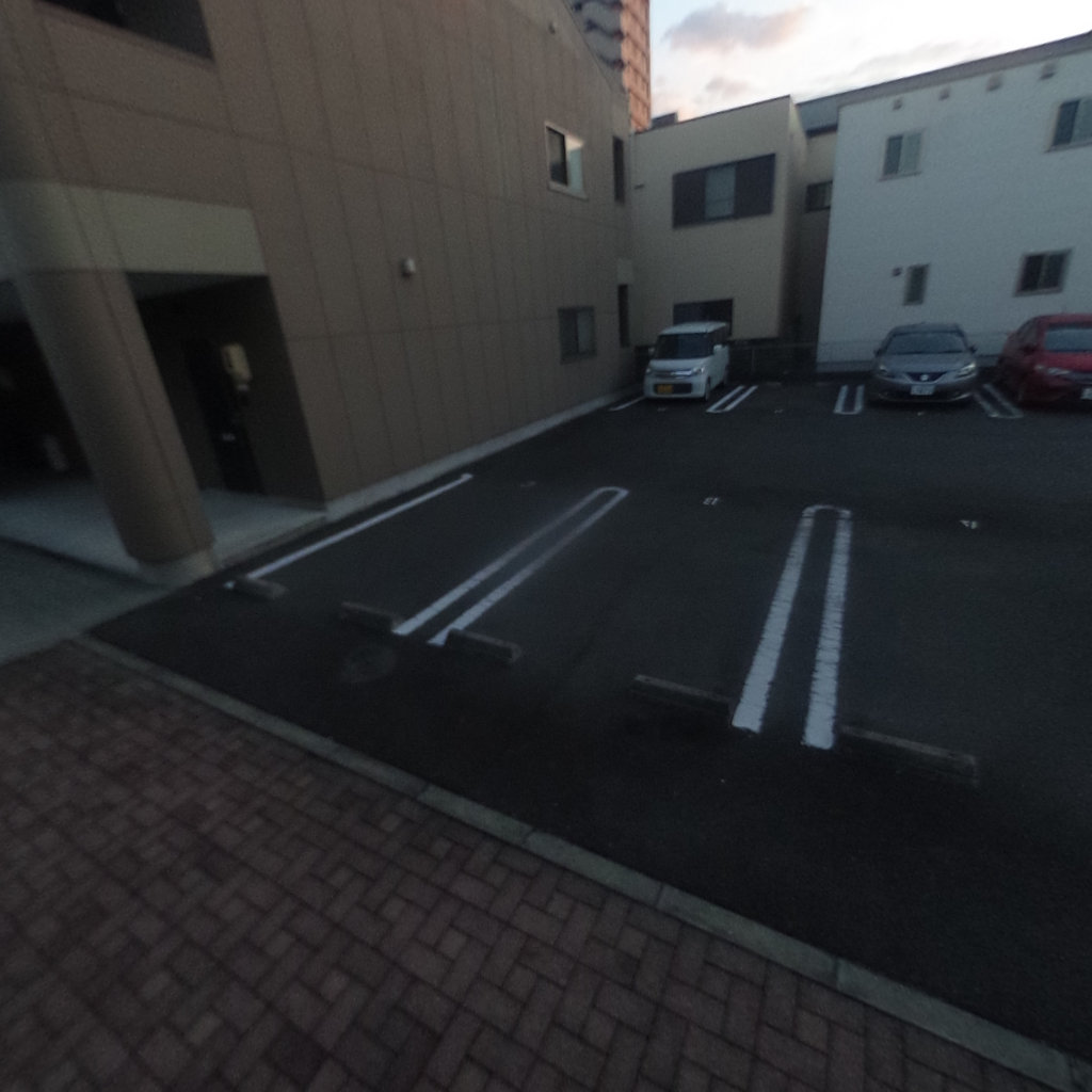 写真:グレーシア Ⅱの建物全景