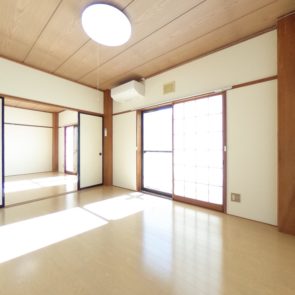 写真:古里ハイツの洋室