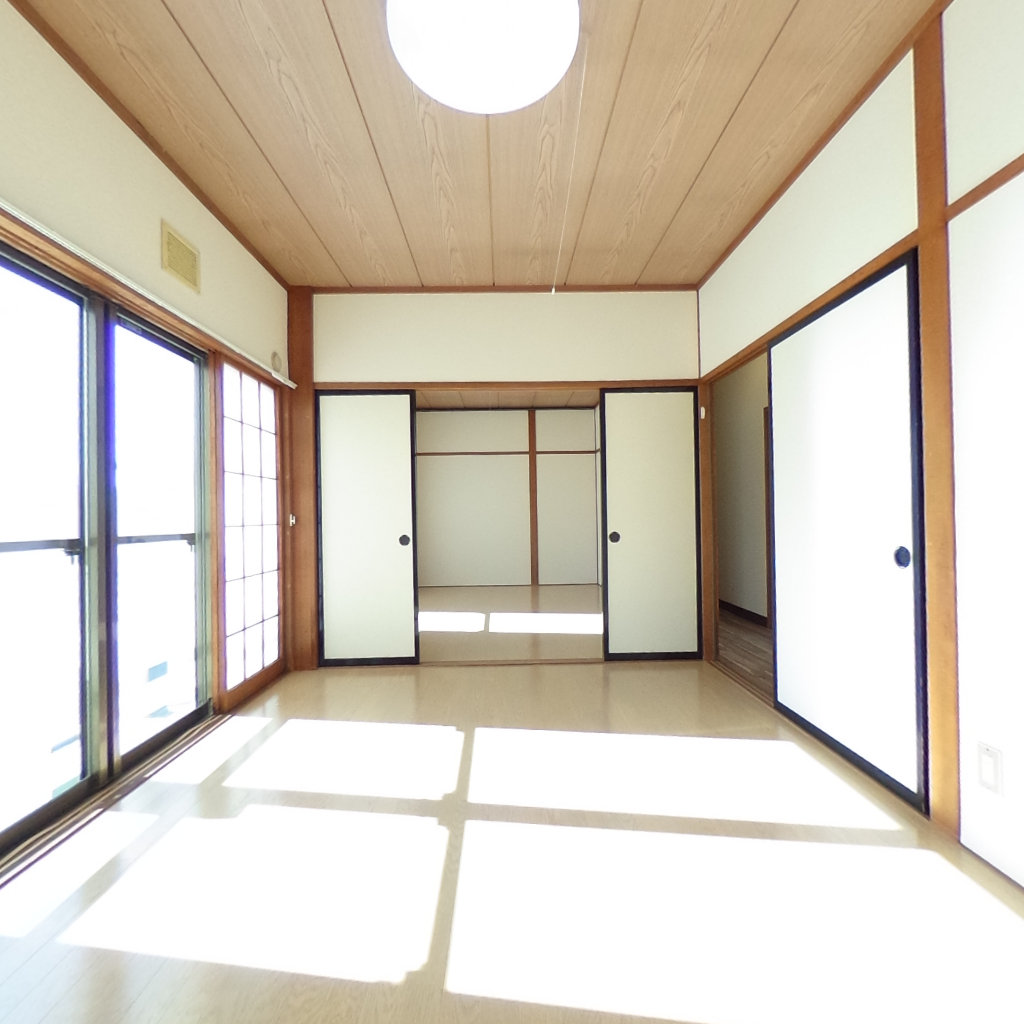 写真:古里ハイツの洋室