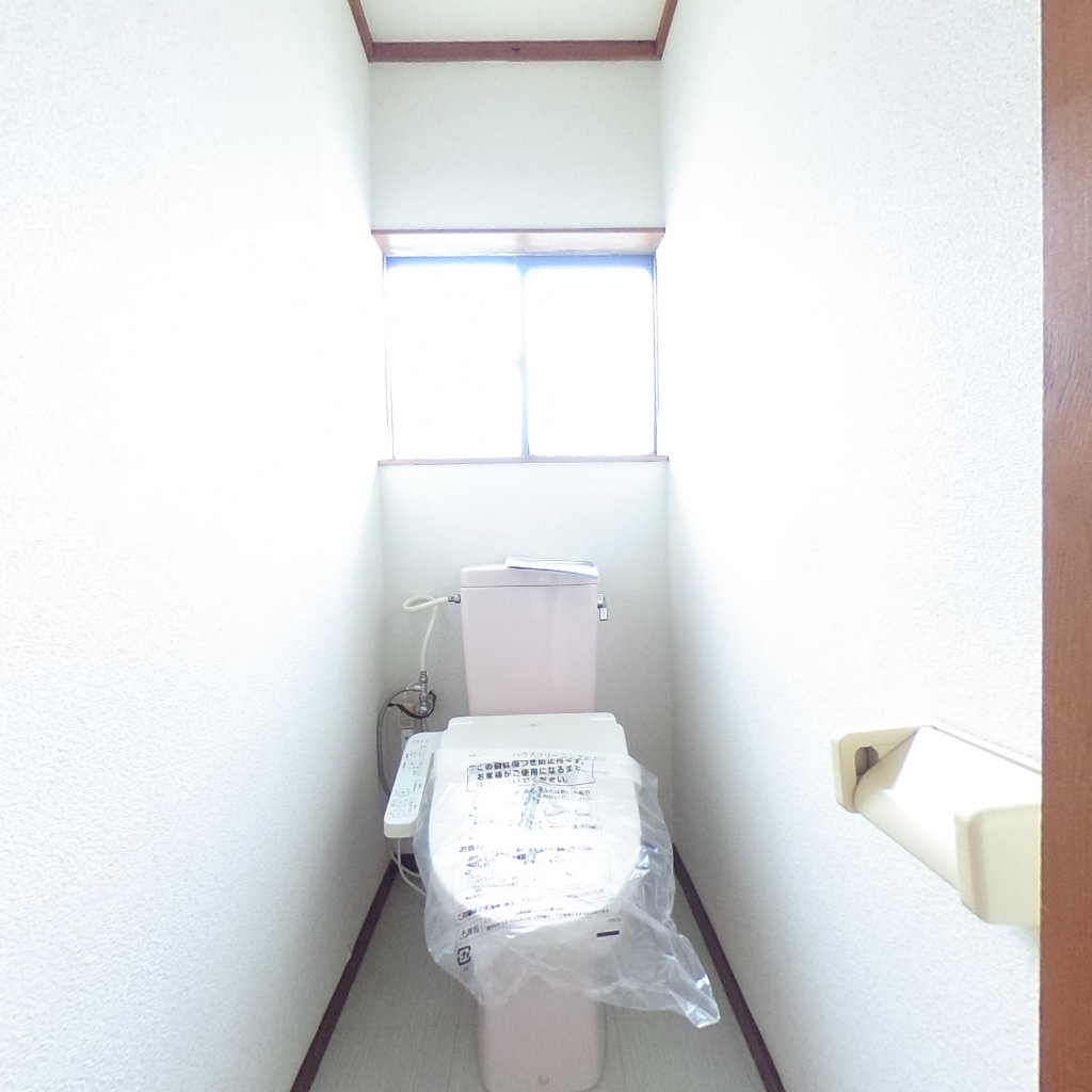 写真:伊豆宮ハイツFのトイレ