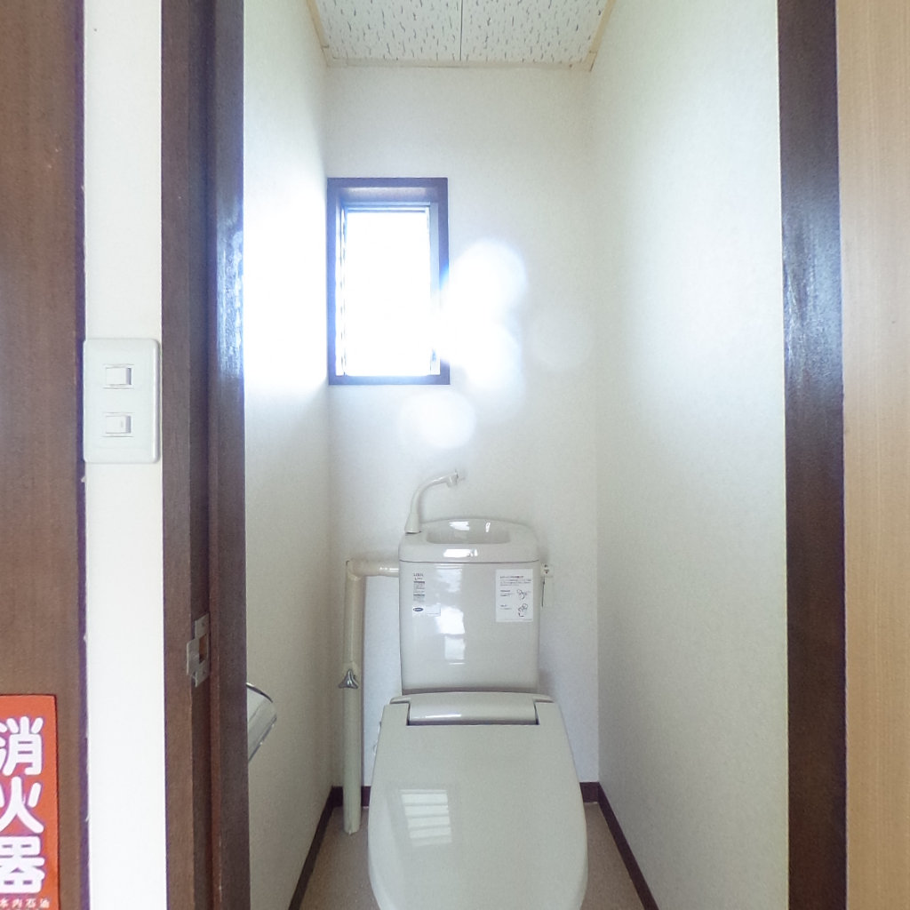 写真:上田市下之郷のトイレ