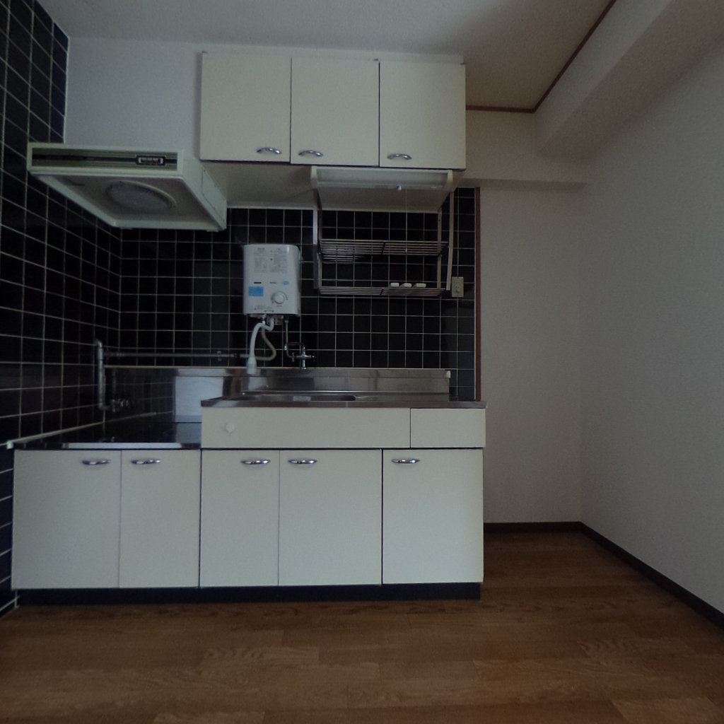 写真:ハイツ広白石のキッチン