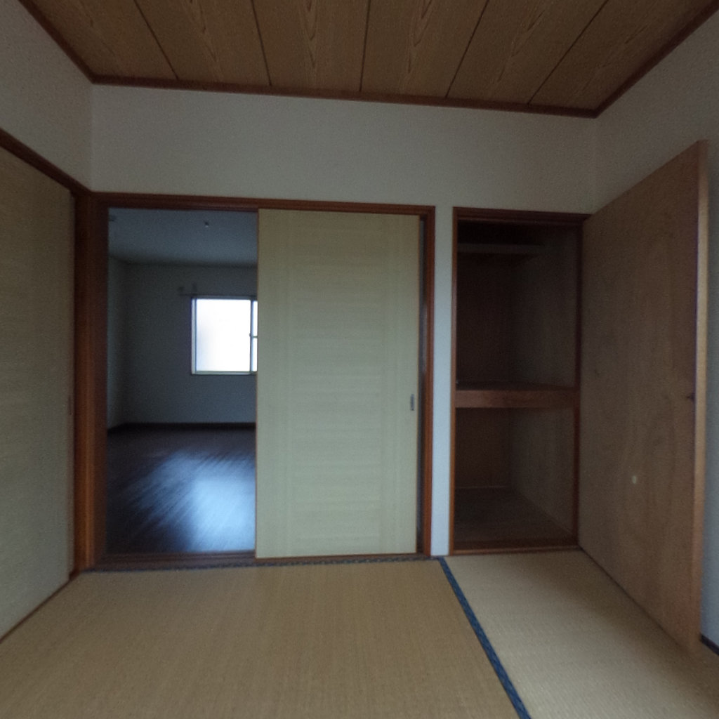 写真:第2エレガンスの和室