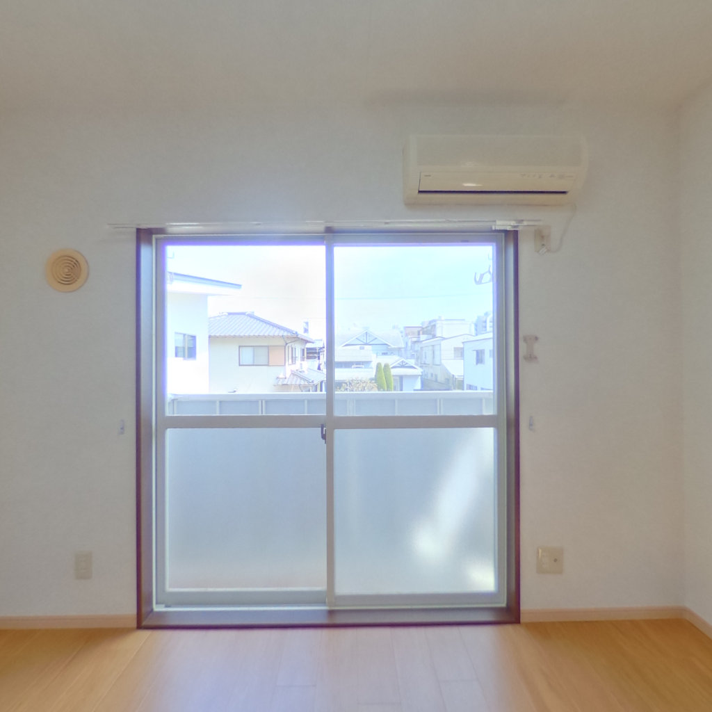 写真:徳島市伊賀町3丁目の洋室