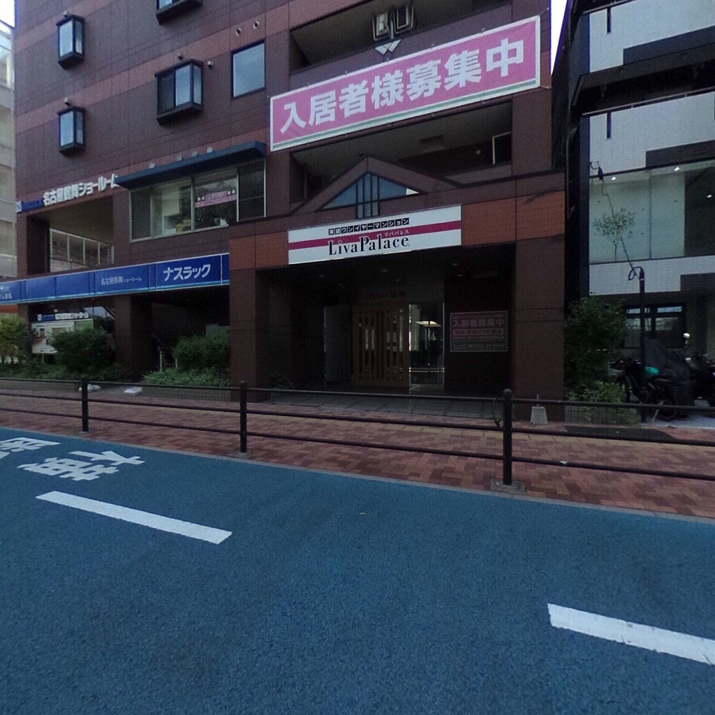 写真:リバパレス鶴舞の建物全景